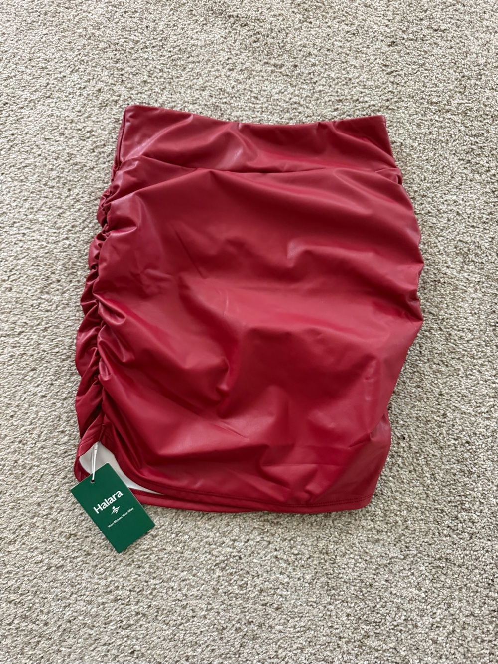 HALARA Burgundy Ruched Mini Skirt